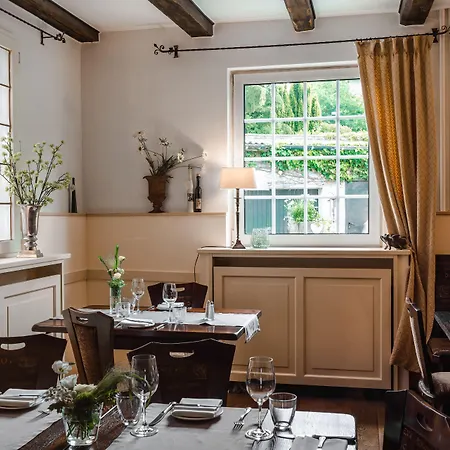 Sengelmannshof 3*